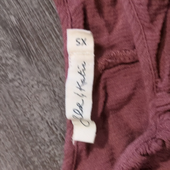 Top - Picture 4 of 5